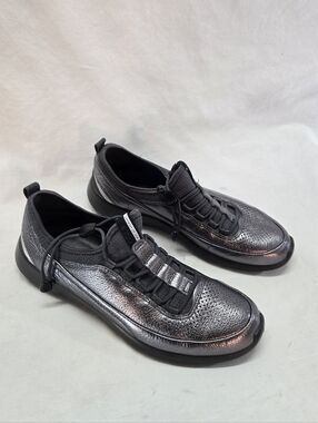 Ecco Women's 39 EU Soft 5 Toggle Dark Shadow gray metalic Leather/Mesh